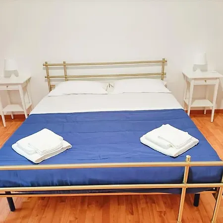 Appartement Dante House In Pieno Centro Ideale Per Gruppi